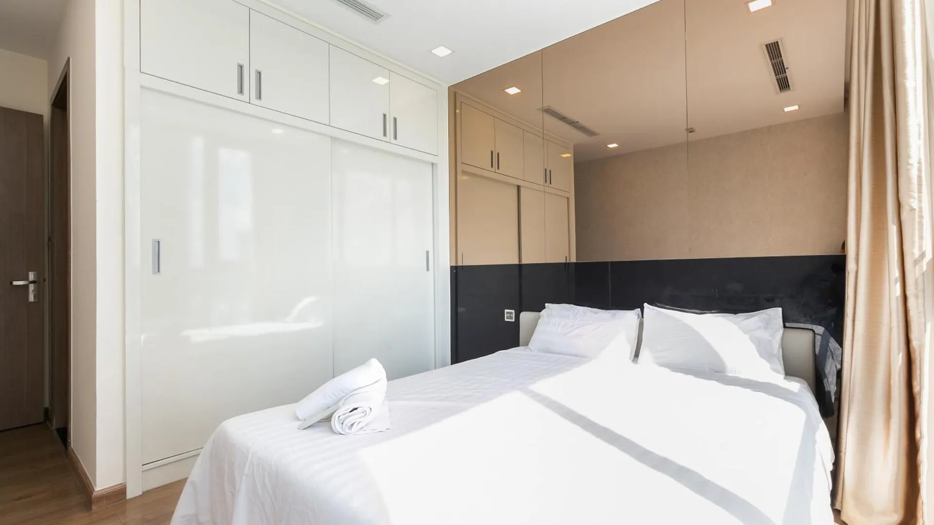 Vinhomes Saigon Premium Apartments Ho Chi Minh City