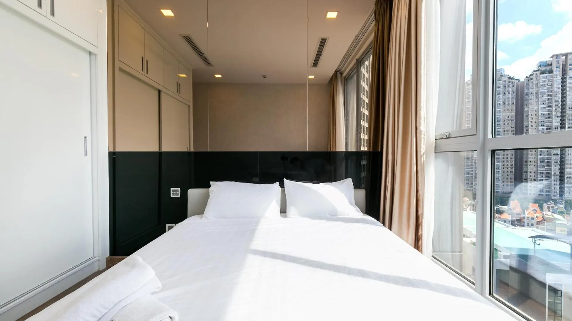 Vinhomes Saigon Premium Apartments Ho-Chi-Minh-Stadt